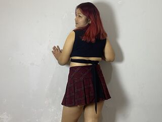 AlinaRai's Blonde live cam girls Profile Image